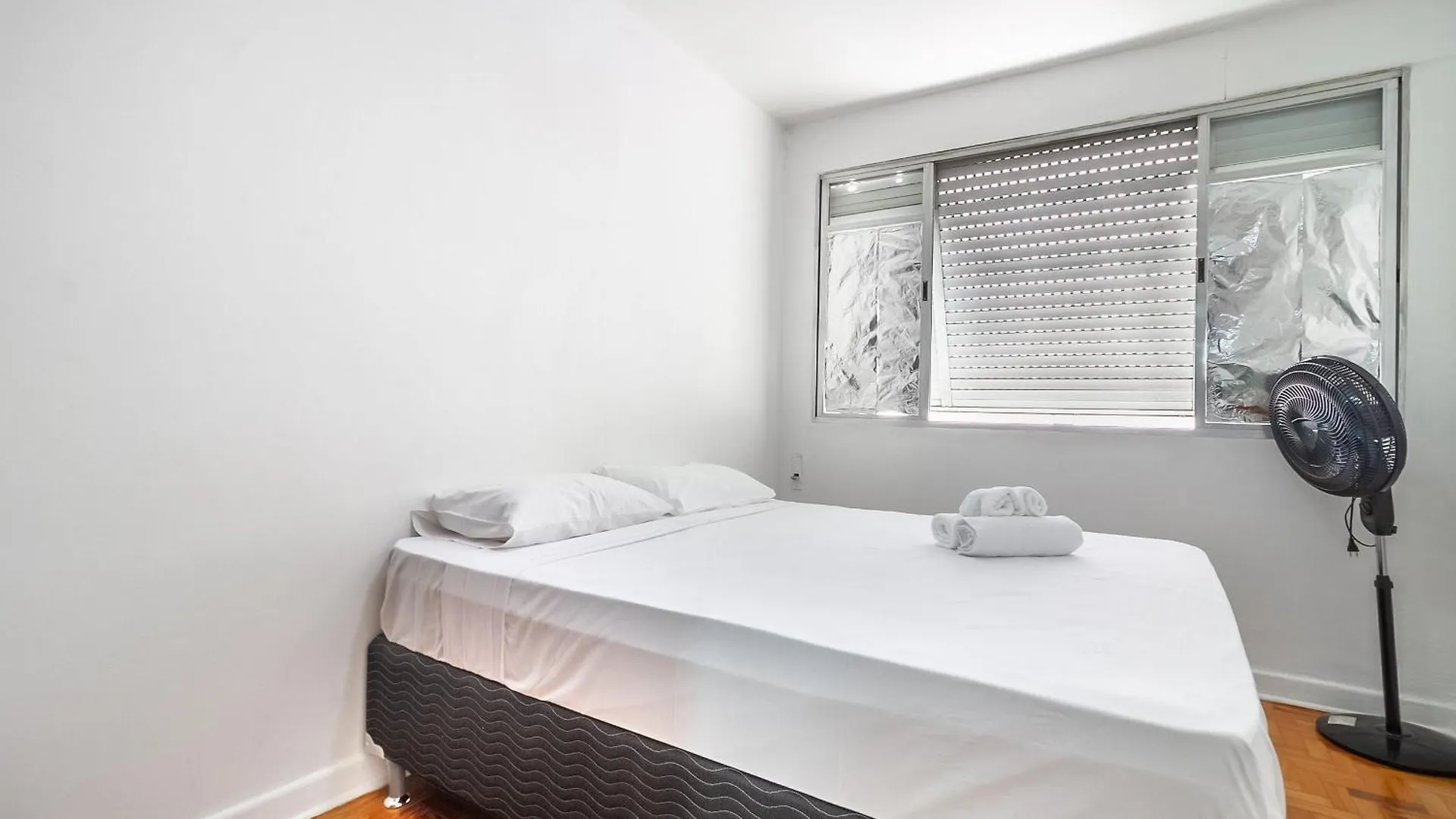 Apartamento Com Maquina De Lavar Perto Do Metro Apartment Sao Paulo Brazil